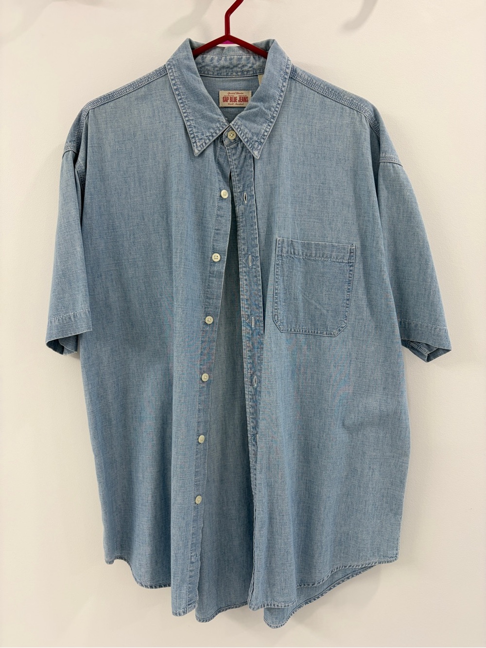 VINTAGE GAP Light Blue Denim Short-Sleeve Shirt - large